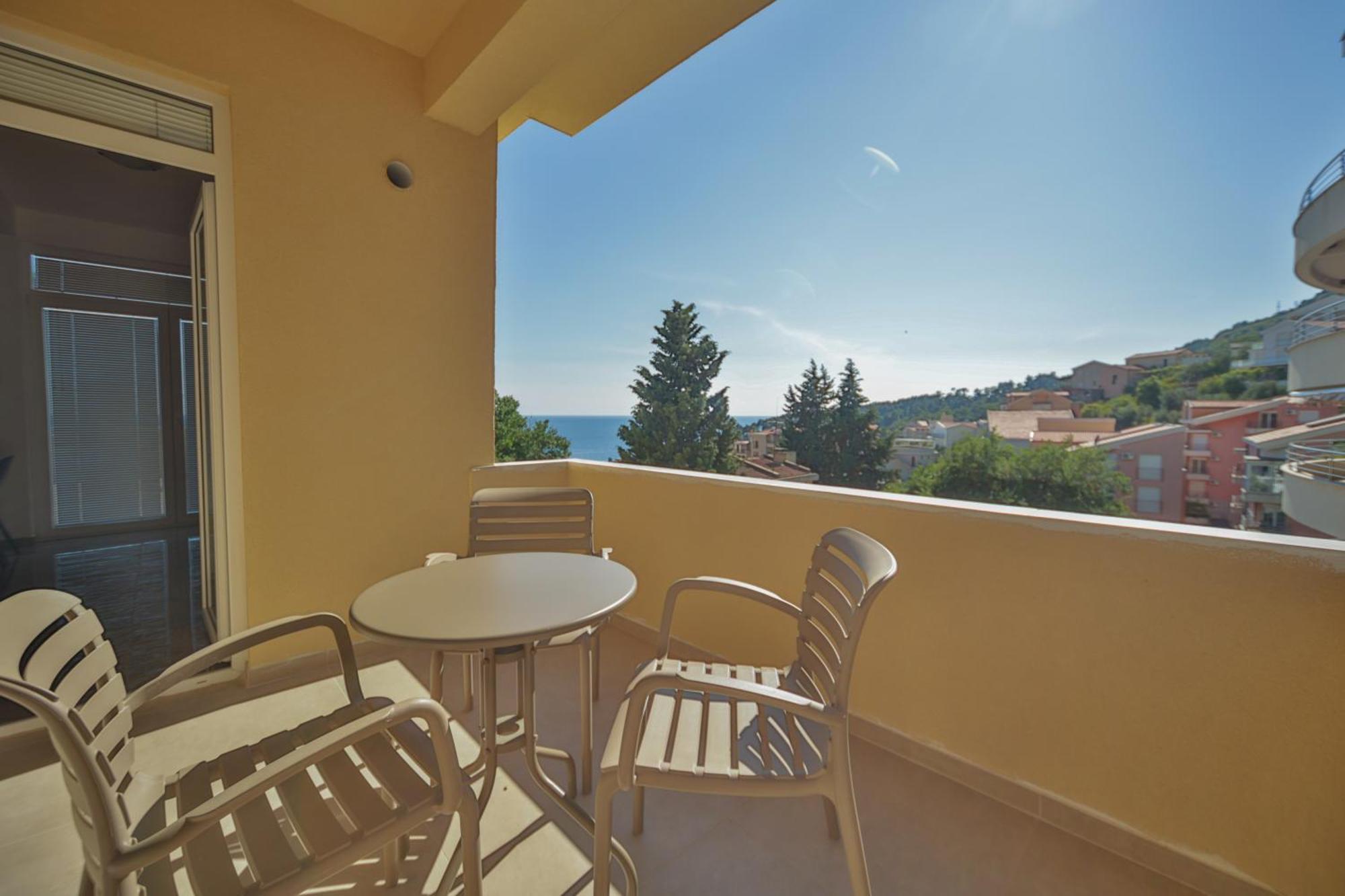 Apartmani Agape Petrovac Exterior foto