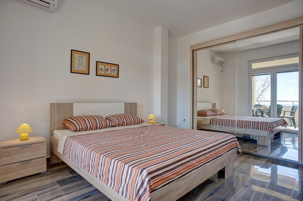 Apartmani Agape Petrovac Exterior foto
