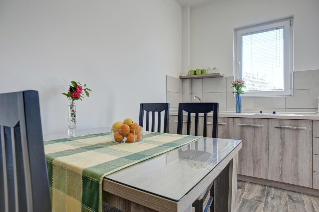 Apartmani Agape Petrovac Exterior foto